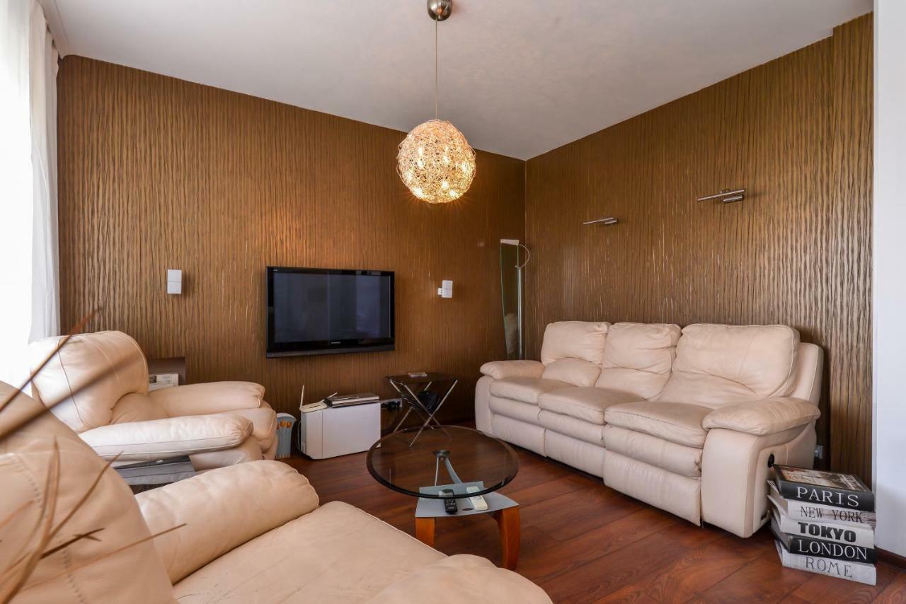 Super Premium Two Bedroom Suite On Vitosha Boulevard Szófia Kültér fotó