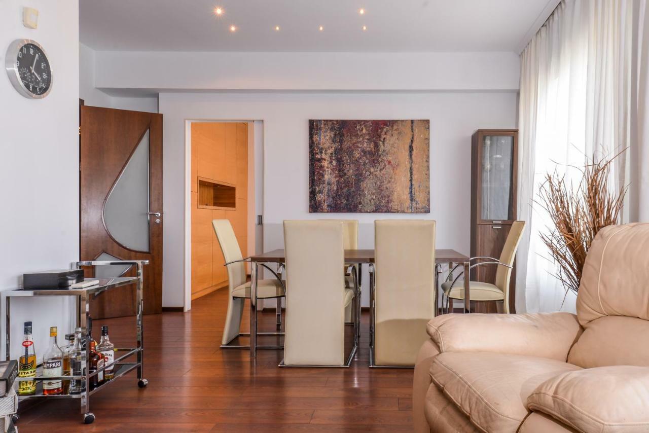 Super Premium Two Bedroom Suite On Vitosha Boulevard Szófia Kültér fotó