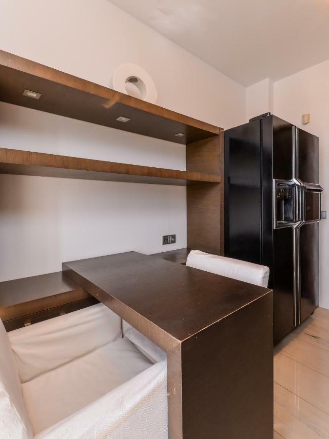 Super Premium Two Bedroom Suite On Vitosha Boulevard Szófia Kültér fotó